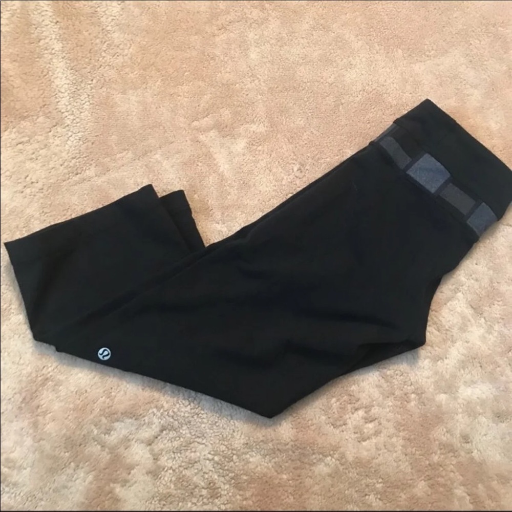 Lululemon Black Cropped Leggings
